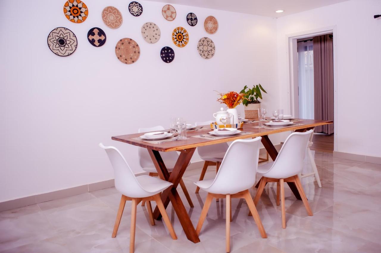 Ampifitia Guest House アンタナナリボ エクステリア 写真